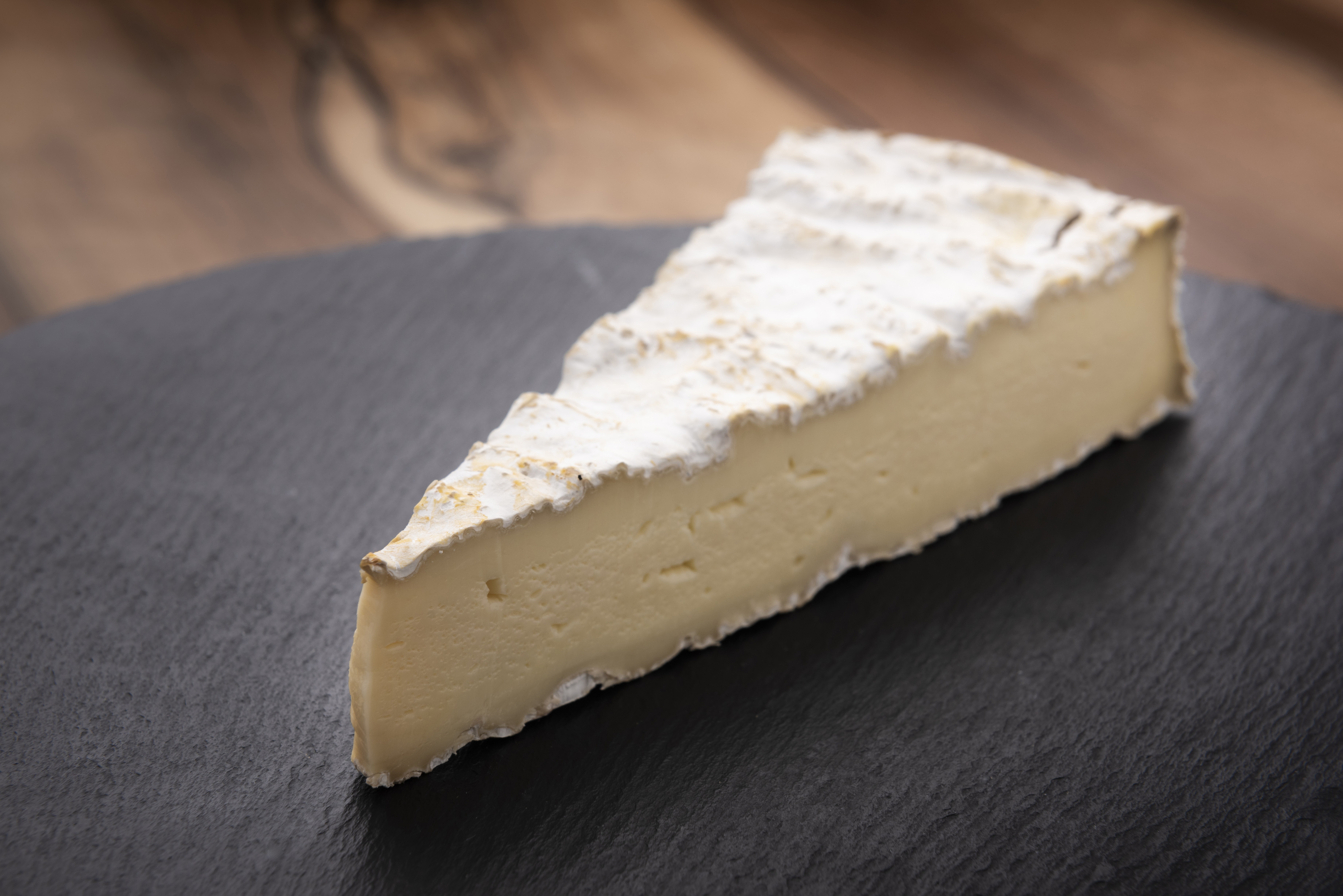 Käse und Wein Onlineshop Brie de Meaux &amp;quot;Dongé&amp;quot; Käse und Wein Onlineshop